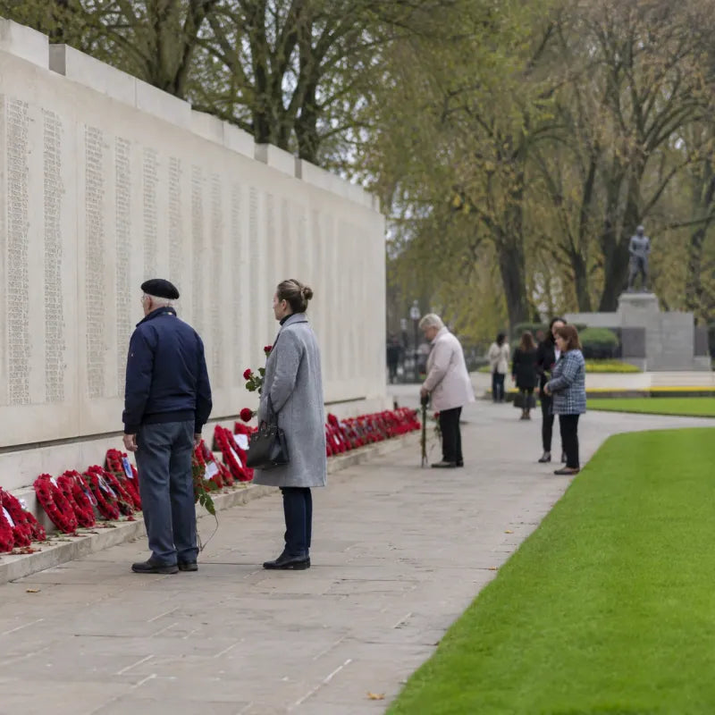 WEIMI flower vending machine deployment for memorial parks and remembrance visits
